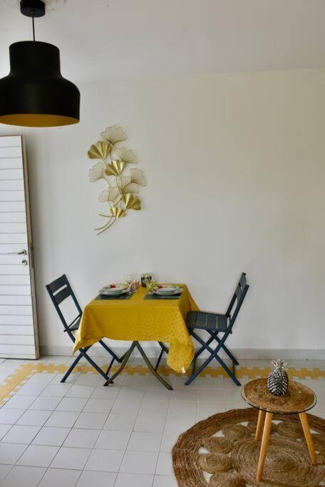 Joli Manga Soley Studio Dans Tres Belle Residence Saint-Francois  Esterno foto